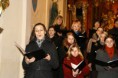 /album/adventni-koncert-2011/jana-krajcovicova-tajovska-solistka-narodniho-divedla-vlevo-a-sbor-vox-iuvenalis-042-jpg/